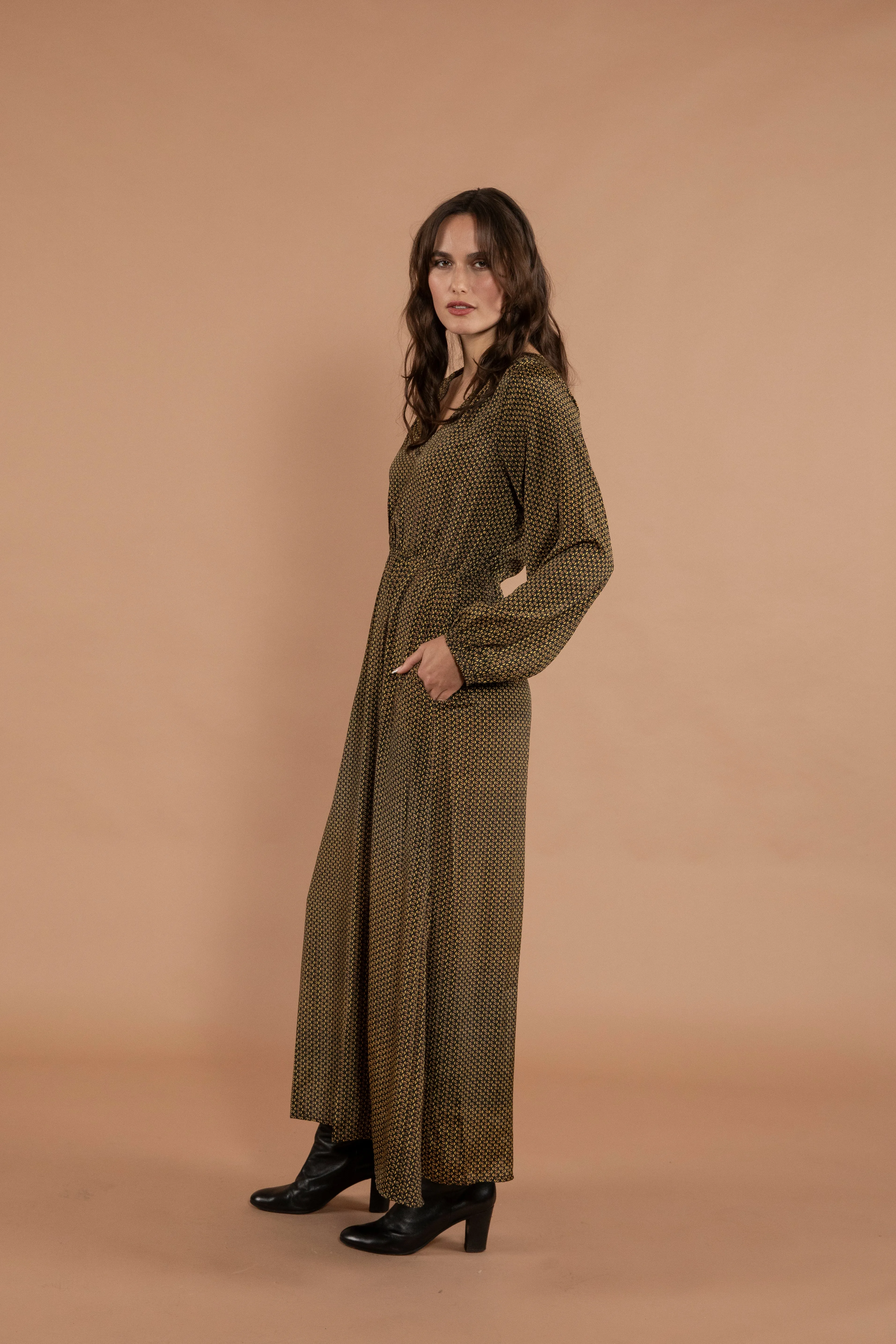 Aashvi V-Neck Maxi Dress