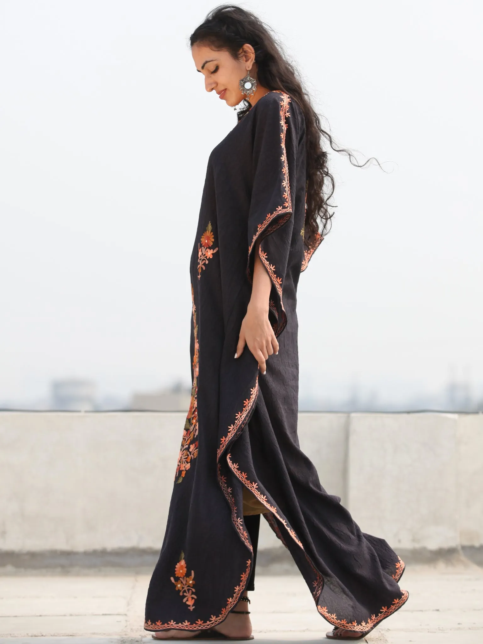 Black Aari Embroidered Kashmere Free Size Kaftan in Crushed Cotton - K11K068