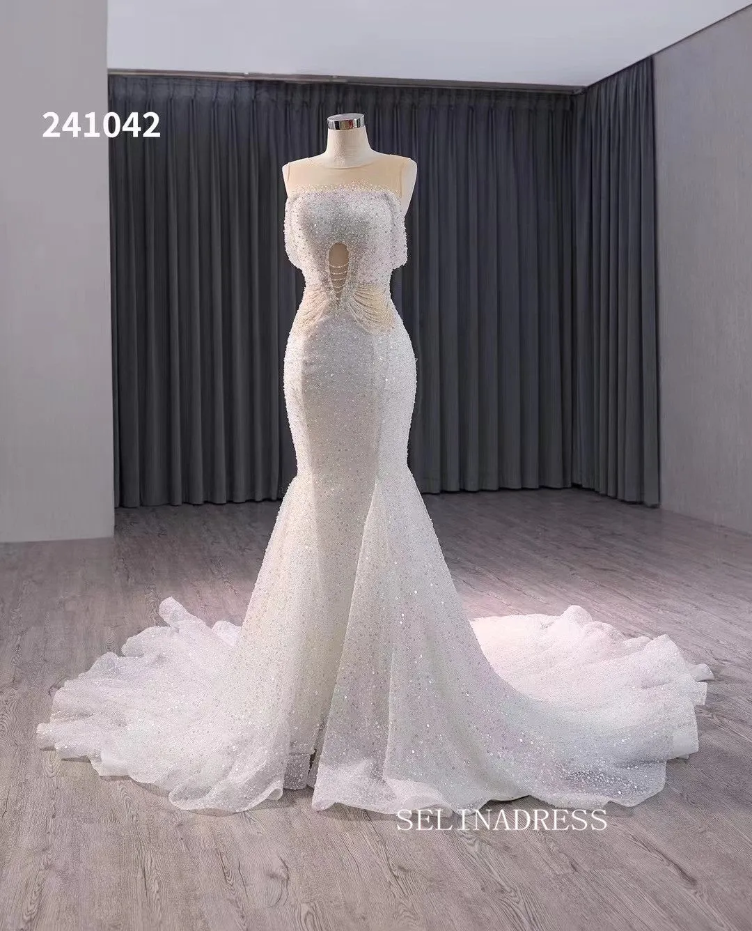 Luxury Mermaid Beaded Wedding Dress Sleeveless Bridal Gowns 241042