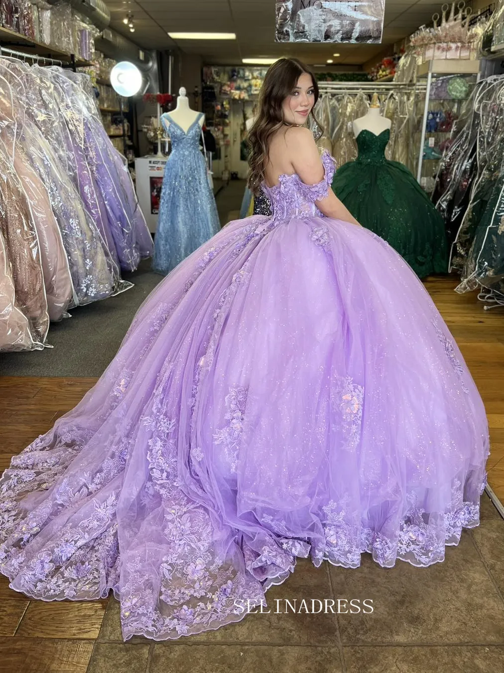 Off Shoulder Lilac Applique Wedding Dress with Sweep Train Princess Evening Gowns sew1095