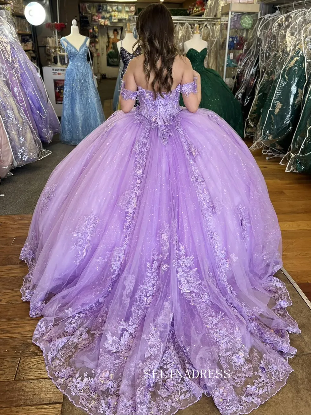 Off Shoulder Lilac Applique Wedding Dress with Sweep Train Princess Evening Gowns sew1095